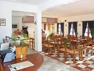 Camari Garden Апарт-отель Йеранион