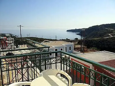 Апарт-отель Camari Garden Йеранион