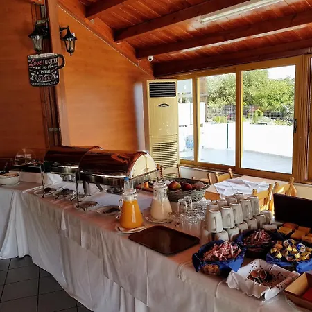 Camari Garden Апарт-отель Йеранион