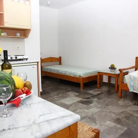 Camari Garden 3* Йеранион